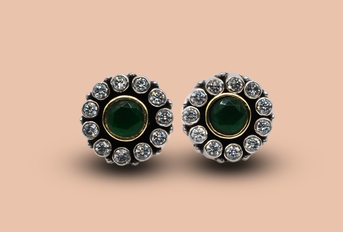 Women's accessories